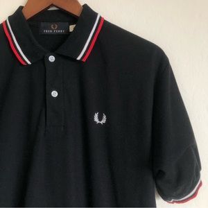 Fred Perry polo shirt unisex L black with red & white striped collar and sleeves